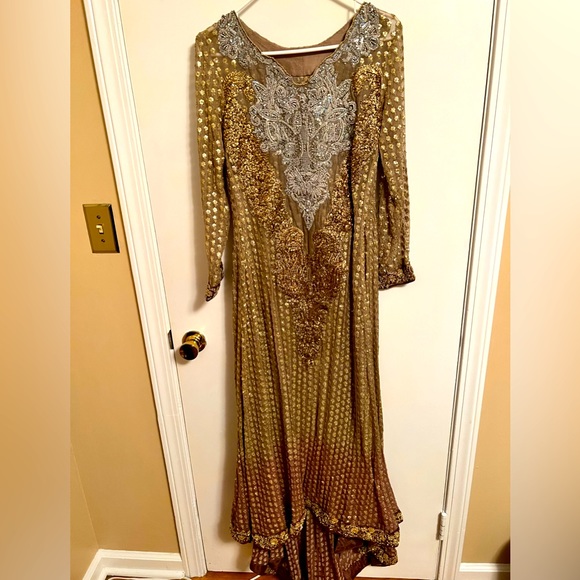 Sana Safinaz custom Bridal. Roughly M/L Pakistani/Indian Bridal Dress w chemise - Picture 1 of 7
